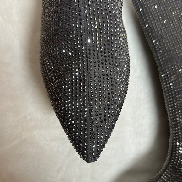 A New Day Silver Gunmetal Grey Ankle Booties with Block Heel and Rhinestones - Picture 7 of 16